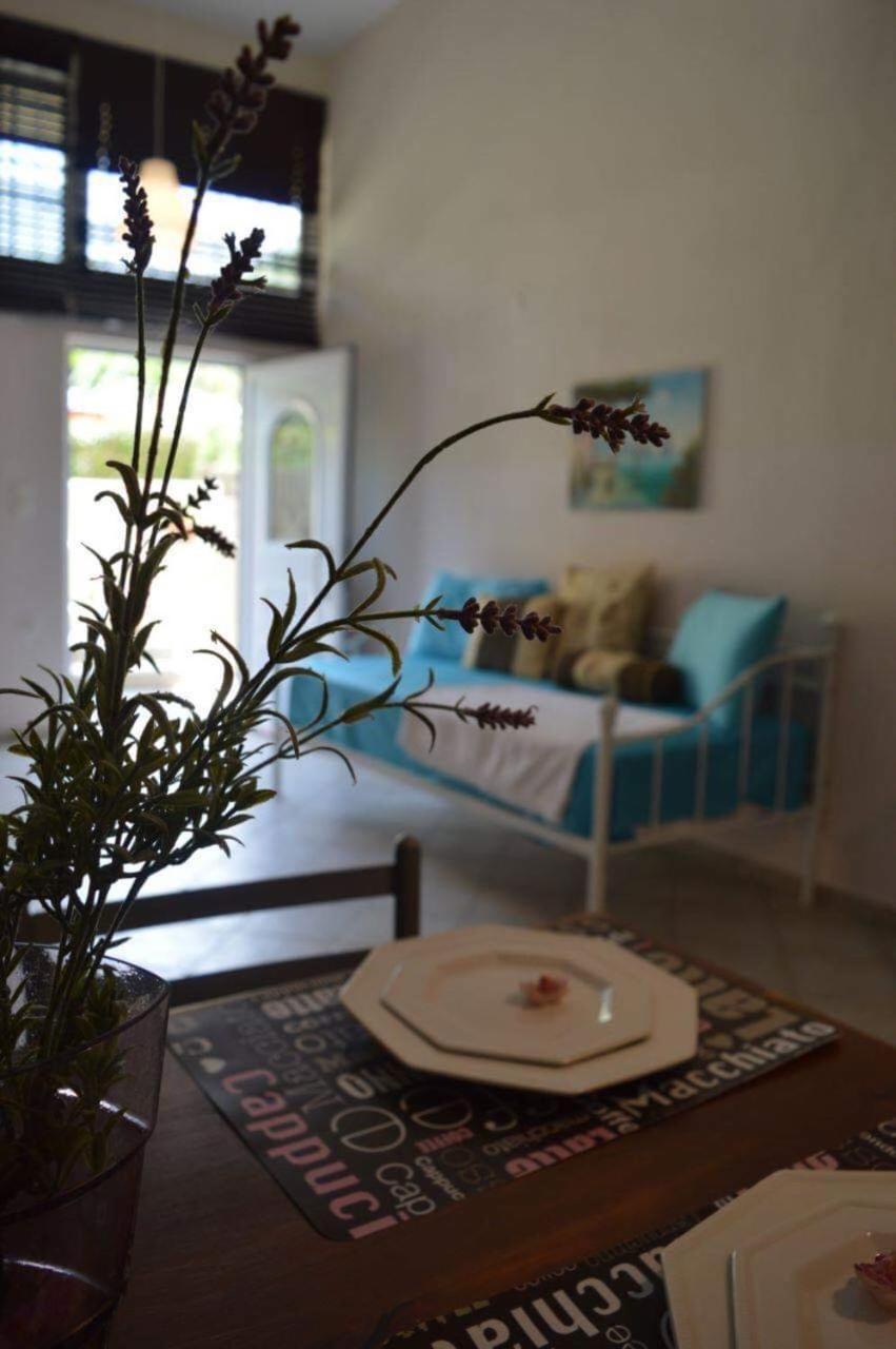 Appartement Sunny Garden à Plataria Extérieur photo